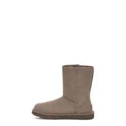 Women's Ugg(r) Classic Short Bailey Zip 12 Women's Ugg(r) Classic Short Bailey Zip -Smart Shoes World 1144043SKP 3 060723200546